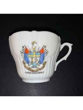 Unbranded White Gold Londonderry Souvenir Mug One Size